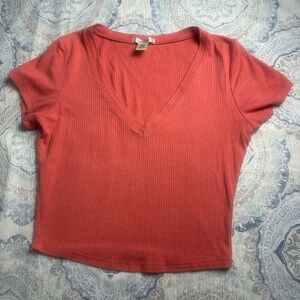 Women's V-Neck Ribbed Top size L